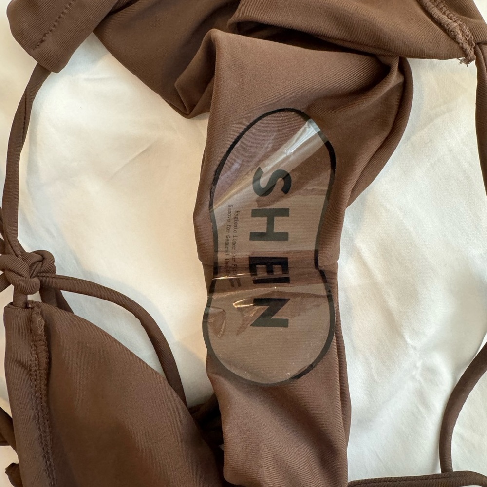 brown string bikini - Picture 6 of 6